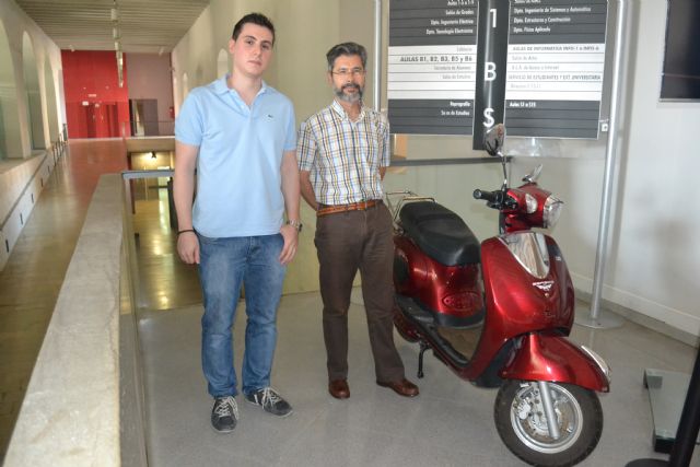 Un alumno de la UPCT estudia la viabilidad de construir una electrolinera en la universidad para fomentar el uso de los vehículos eléctricos - 2, Foto 2