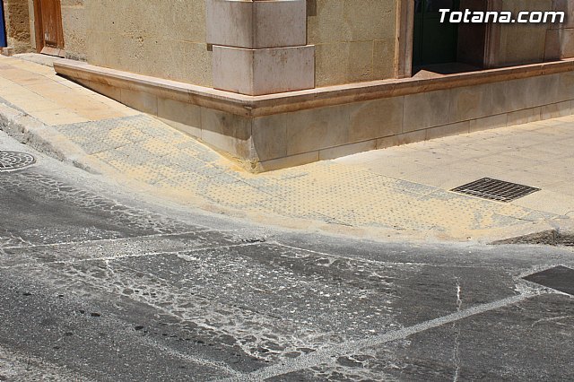El Ayuntamiento acomete obras de accesibilidad y repintado de vados peatonales - 5, Foto 5