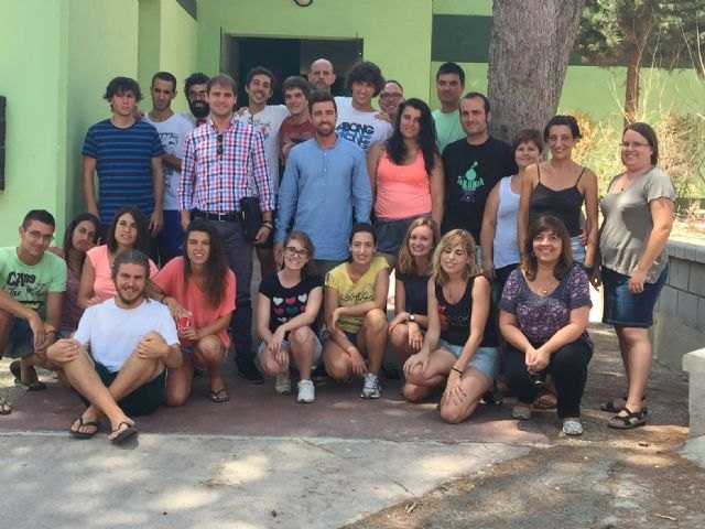 Una veintena de jóvenes completan un campo de trabajo medioambiental en el que también han conocido el patrimonio de Cartagena - 1, Foto 1