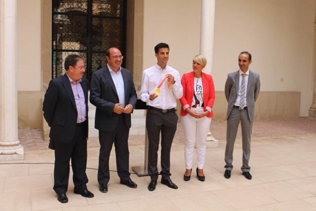 Pedro Antonio Sánchez propondrá que el atleta murciano Miguel Ángel López sea distinguido con la Medalla de Oro de la Región de Murcia - 3, Foto 3