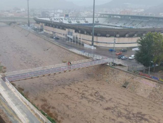 Informe de la Concejalía de Deportes sobre las incidencias y actuaciones realizadas con motivo de las abundantes lluvias del día 7 - 1, Foto 1