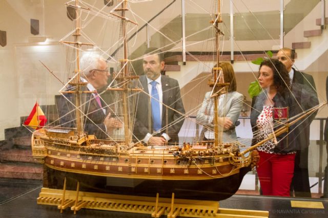 López y Castejón visitan Navantia para conocer de cerca los proyectos de la factoría cartagenera - 1, Foto 1