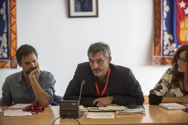 Urralburu y García Navarro participan en una reunión con Pablo Iglesias, Iñigo Errejón y los parlamentarios del 'cambio' - 1, Foto 1
