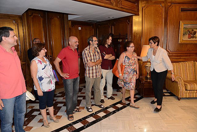 La presidenta de la Asamblea Regional de Murcia recibe a las asociaciones de la Memoria Histórica - 1, Foto 1