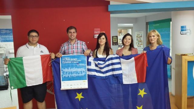 Ricardo Segado recibe a voluntarios europeos del Programa Erasmus+Juventud en Acción - 2, Foto 2
