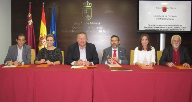 Fomento amplía a 27 municipios el sistema de geolocalización SivMurcia para elaborar un censo de viviendas desocupadas de la Región - 1, Foto 1