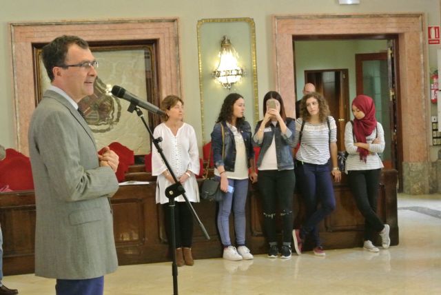 El Alcalde da la bienvenida a Murcia a estudiantes de un intercambio lingüístico del proyecto Erasmus - 3, Foto 3