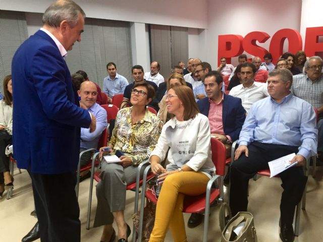 El PSOE cuenta con las aportaciones de la ciudadanía para confeccionar su programa electoral para el 20D - 1, Foto 1