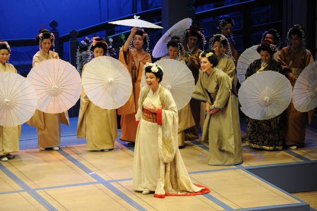 El Auditorio Víctor Villegas acoge la ópera 'Madama Butterfly', con el coro Hirosaki de Japón y el murciano David Baños en el reparto - 1, Foto 1