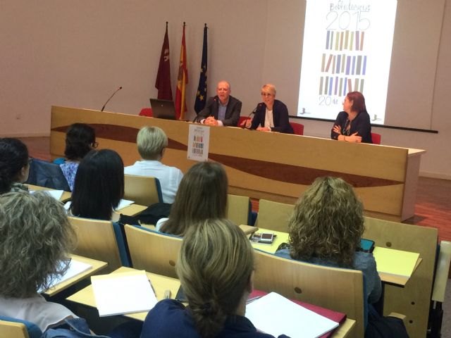 Los responsables de la Red Regional de Bibliotecas debaten en Murcia sobre el préstamo digital y otros retos de futuro - 1, Foto 1