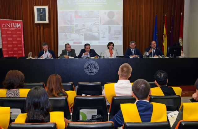 El Máster en Oncología Radioterápica analiza en la Universidad de Murcia la gestión asistencial de los supervivientes del cáncer - 2, Foto 2