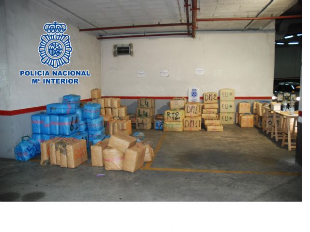 La Policía Nacional desarticula una red de narcotraficantes e interviene más de siete toneladas de hachís - 2, Foto 2