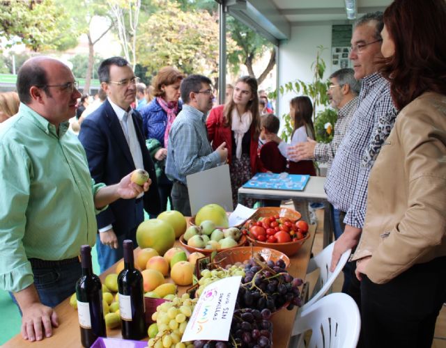 Pedro Antonio Sánchez: Estamos en una economía del conocimiento donde resulta imprescindible acercar la ciencia a la sociedad - 1, Foto 1