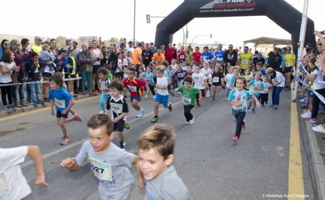 Más de 200 atletas solidarios corrieron en el Cross de la Policía Local - 2, Foto 2