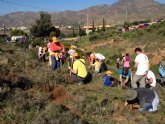 Voluntarios de SABIC plantan 450 rboles en el monte de Las Cenizas y limpian la playa de Portmn