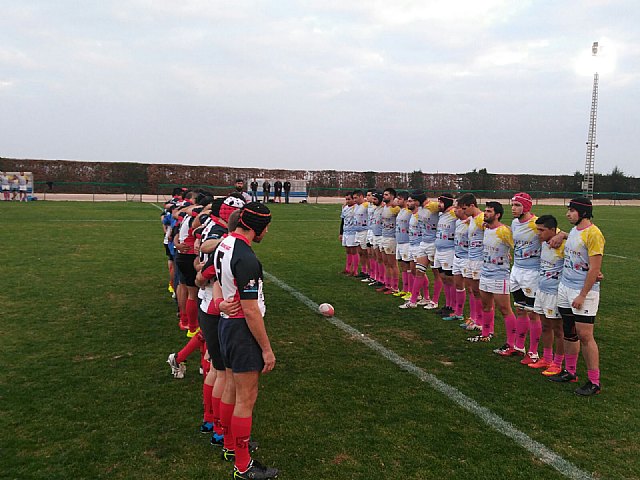 Minuto de silencio en el partido de C.R. Totana frente a C.R. Lorca. Credito: C.R. Lorca , Foto 1