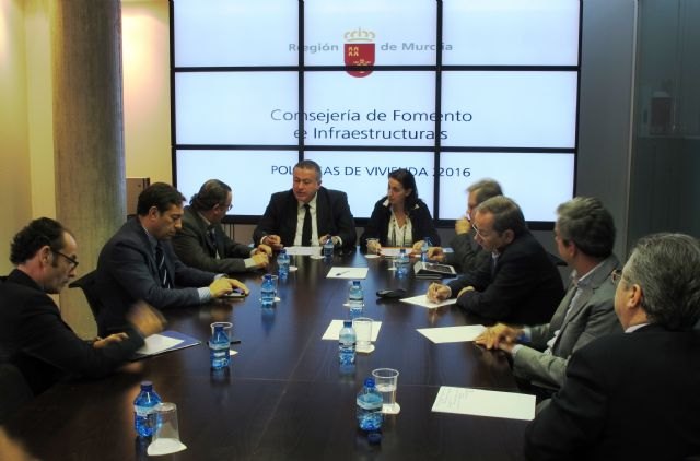 Fomento prevé destinar 47 millones a políticas sociales en materia de vivienda en 2016 - 1, Foto 1