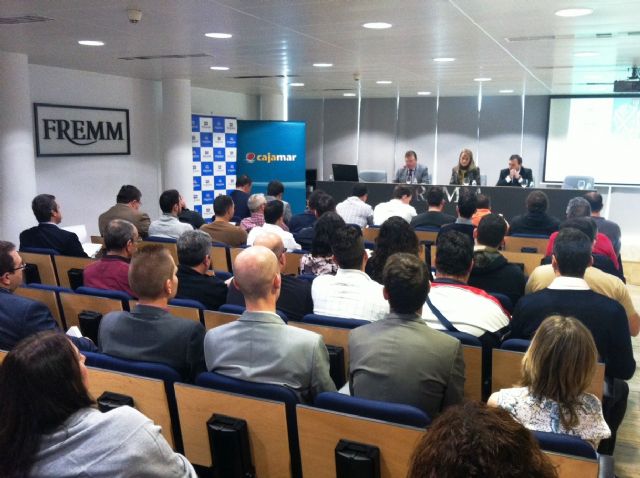 La directora general de Energía, Actividad Industrial y Minera inaugura el XI Foro de la competitividad en la industria metalmecánica - 1, Foto 1