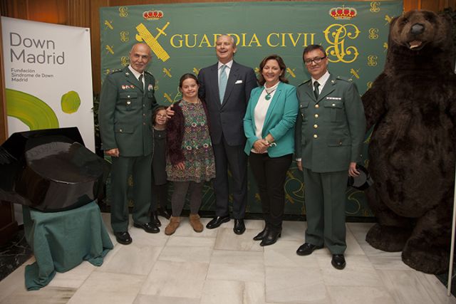 La Guardia Civil y la Fundación Síndrome de Down de Madrid presentan el Calendario solidario 2016 - 3, Foto 3