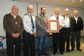 La Polica Nacional recibe la medalla de la Real Hermandad de Caballeros de la Virgen de la Fuensanta