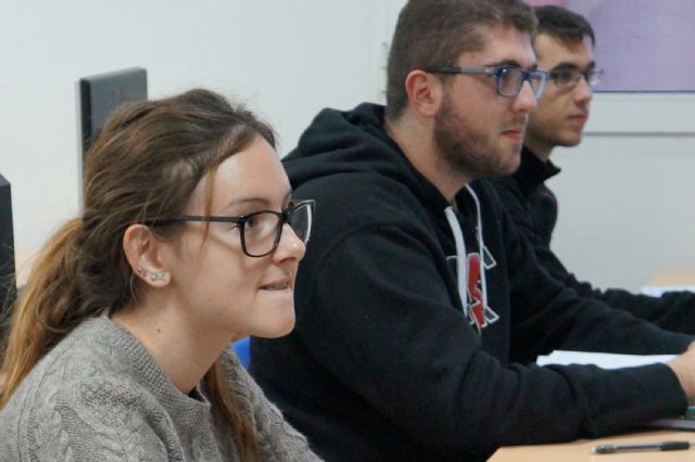 Estudiantes torreños de 1° de Bachillerato perfeccionan su inglés gracias a la empresa Grifols - 2, Foto 2