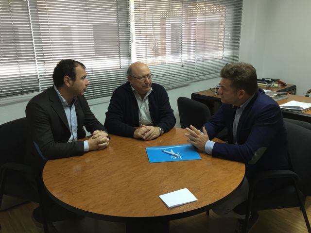 Reunión del diputado popular, Miguel Cascales, con el Colegio Profesional Agentes Comerciales. - 1, Foto 1