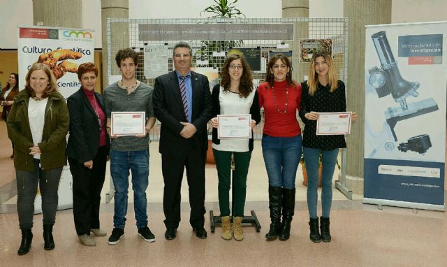 La Universidad de Murcia entrega los premios de los concursos de carteles y fotoperiodismo científico - 1, Foto 1