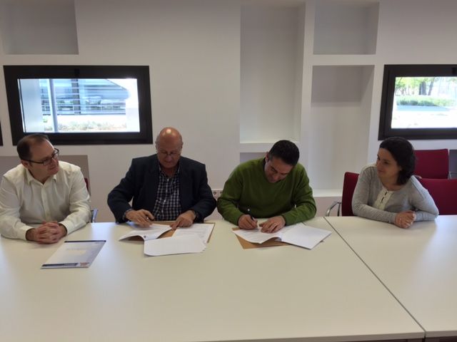 Los empresarios del Parque Industrial Oeste y el Ayuntamiento de Alcantarilla firman el convenio de colaboración - 2, Foto 2