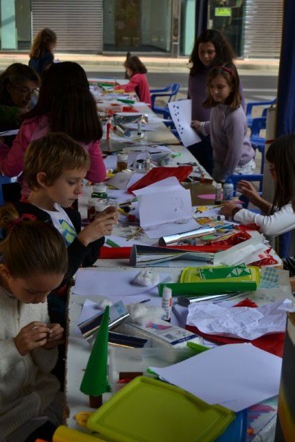 Los niños plasman su visión de la Navidad en el concurso de Christmas - 2, Foto 2