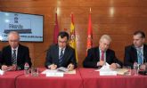 Ballesta firma un convenio con la Asociacin Murciana de Empresas de Publicidad Exterior para retirar ms de 400 vallas publicitarias y mejorar la imagen del municipio