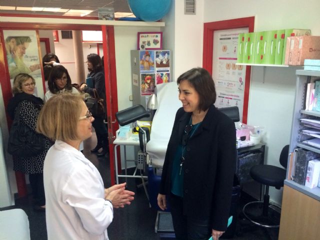 La consejera de Sanidad visita el Centro de Salud Infante de Murcia - 1, Foto 1