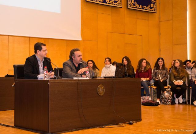 Más de 600 jóvenes lectores conocen al autor Manuel Moyano - 2, Foto 2