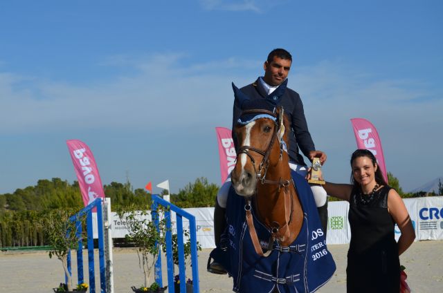 El jinete Borja Bidón Daurella, con Quick de Glanville gana el Gran Premio en la Winter Cup Aros - 2, Foto 2