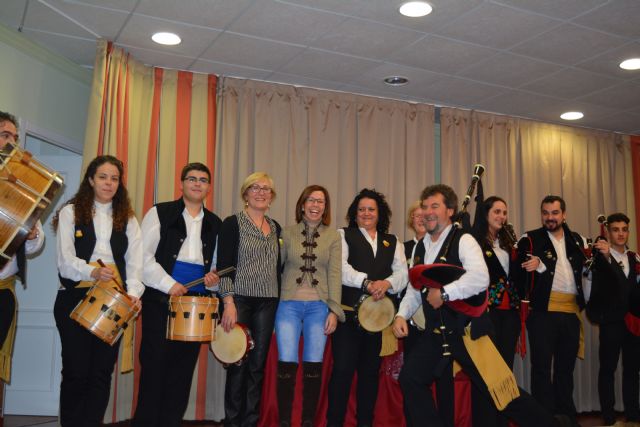 El IX Encuentro de Bolillo clausuró las fiestas de  San Antón - 2, Foto 2