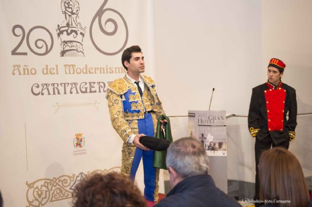 La exposición sobre el Gran Hotel llena a rebosar el Palacio Consistorial - 2, Foto 2