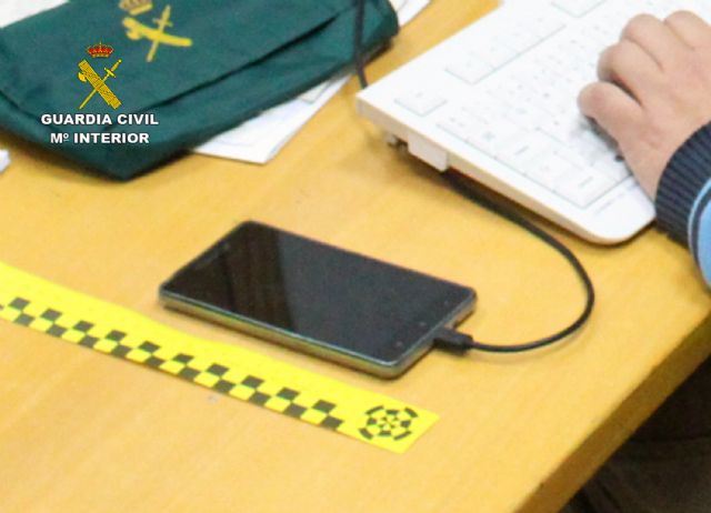 La Guardia Civil detiene a un joven como presunto autor de los delitos continuados de amenazas y coacciones - 2, Foto 2