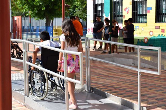 La Campaña de Sensibilización Escolar de FAMDIF alcanza 5.735 estudiantes durante 2023 - 3, Foto 3