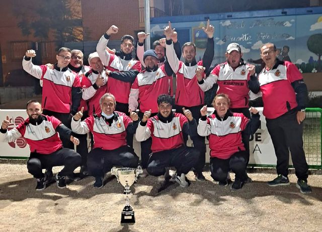 El club Petanca La Salceda, campeón de liga regional de división de honor y de primera - 2, Foto 2