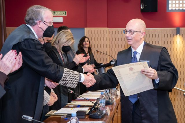 El Colegio de Abogados de Murcia homenajea a los letrados con motivo de la festividad de su patrón - 2, Foto 2