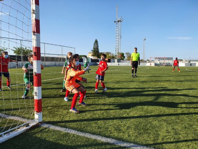 F.C. Cartagena en prebenjamin B, E.F. Balsicas en benjamin B, C.D. Naval en alevín B, C.D. La Palma-Codelpa en infantil F-11, E.F. San Ginés en cadetes y A.D. San Cristóbal en féminas, se proclaman campeones de LIGA - 1, Foto 1