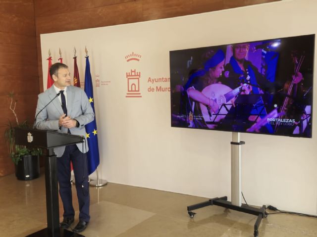 El Palacio Ibn Mardanís abre sus puertas al atardecer para disfrutar de música, visitas guiadas y el eclipse solar El Palacio Ibn Mardanís abre sus puertas al atardecer para disfrutar de música, visitas guiadas y el eclipse solar