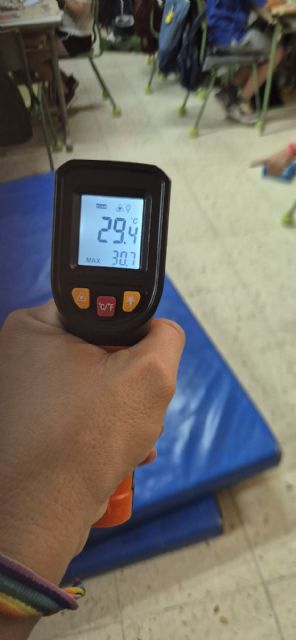 El PSOE denuncia ante la Inspección de Trabajo las temperaturas extremas que se repiten cada año en los colegios de Murcia El PSOE denuncia ante la Inspección de Trabajo las temperaturas extremas que se repiten cada año en los colegios de Murcia