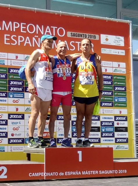 El velocista Ángel Salinas, triplete de oro en el campeonato de España de veteranos - 3, Foto 3