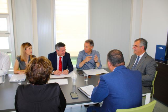 El alcalde muestra su preocupación por la afección de la falta de Cercanías al Campus Universitario de Lorca - 1, Foto 1