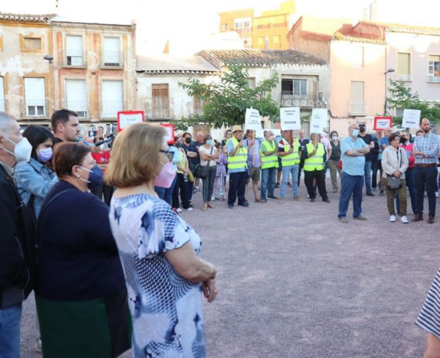 El PSOE reitera su apoyo a los vecinos del Barrio - 1, Foto 1