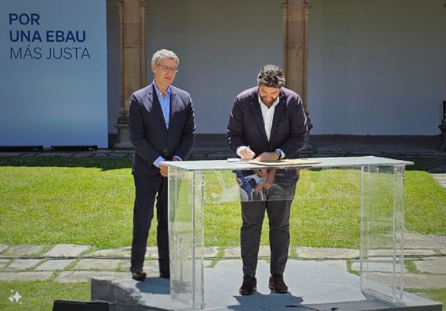 López Miras: Con el paso que damos hoy hacia una EBAU común, avanzamos hacia una Educación en libertad - 2, Foto 2