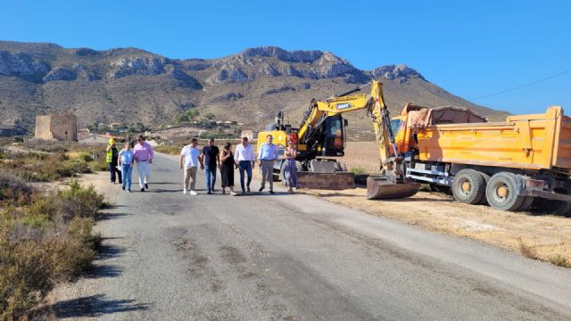 Invierten 618.000 euros en mejorar el firme y la seguridad del camino rural El Sombrerico de Águilas - 1, Foto 1