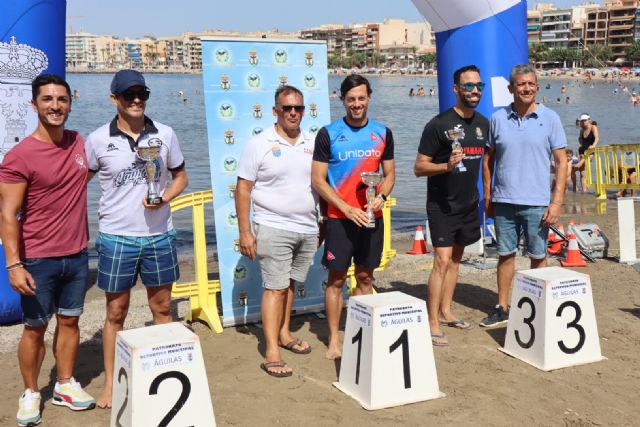 Ángel Ruiz Oliver, campeón de la XLIV Travesía a Nado de la Playa de Poniente de Águilas - 1, Foto 1