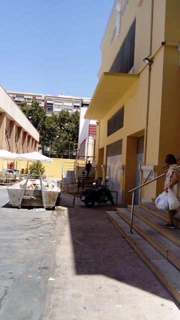 Unas filtraciones de la planta principal retrasan aún más el parking del Mercado de Santa Florentina - 1, Foto 1