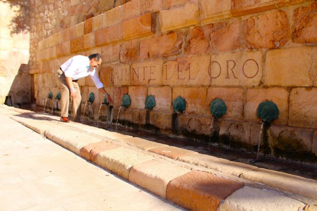 Más riegos en los jardines y ampliación del horario de las fuentes durante las olas de calor en Lorca - 2, Foto 2